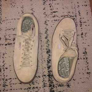 Puma Suede Size 8